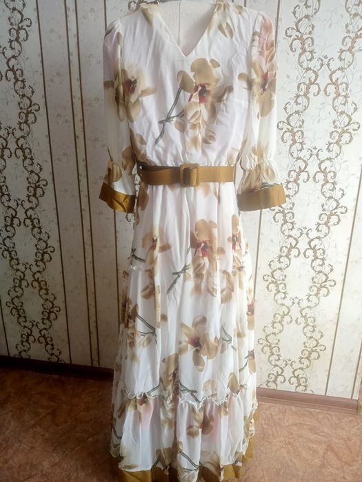 Платье за 10тыс  тг