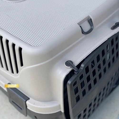 Переноска для кошек и собак