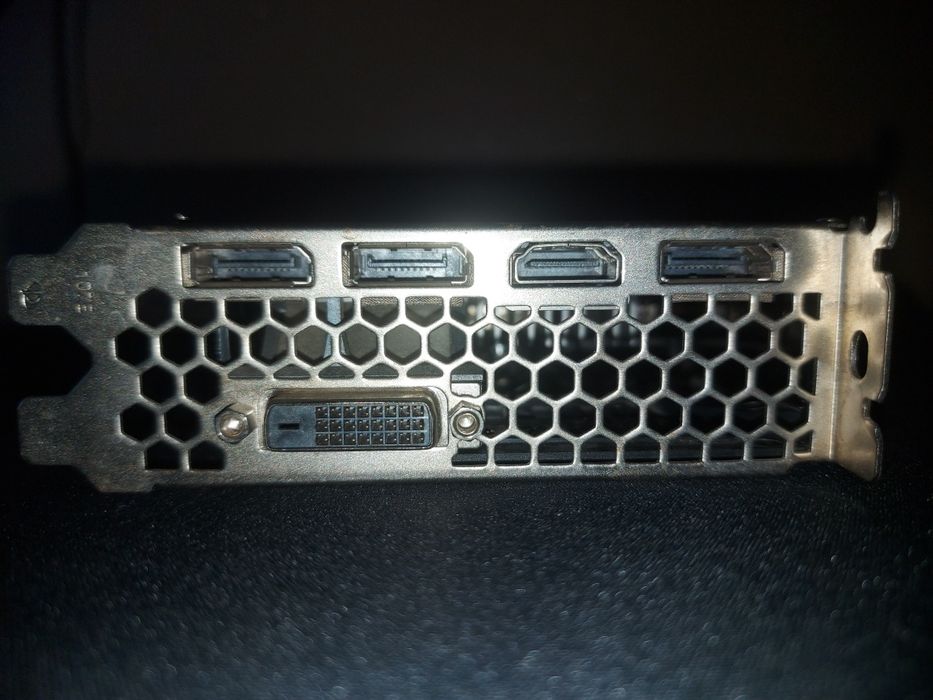 Видеокарта GeForce GTX 1060 6GB