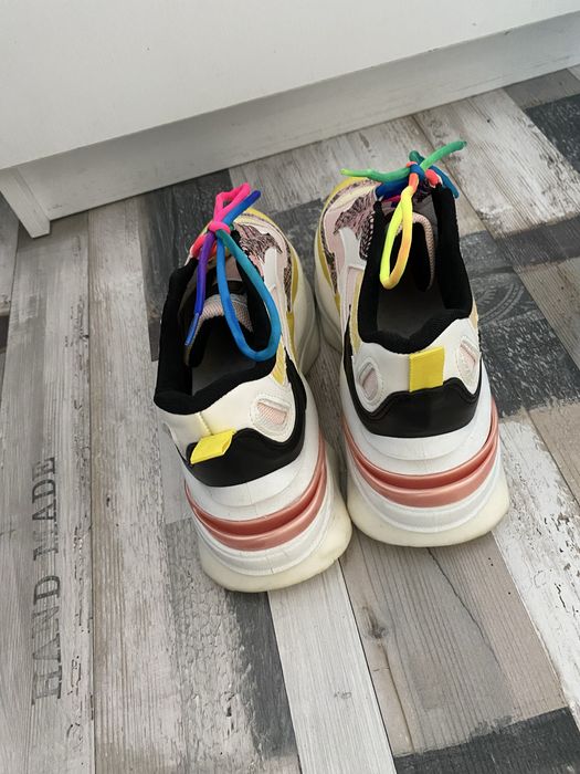 Дамски сникърси 40 номер