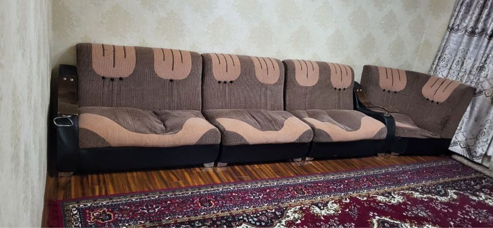 Алгоритм.  3 х комнатная   Ахмад ориентир.  Все есть. Срочно