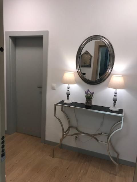 Дава се под наем Тристаен апартамент в София, Хладилника - 150 кв.м за 1300 € - Снимка #7