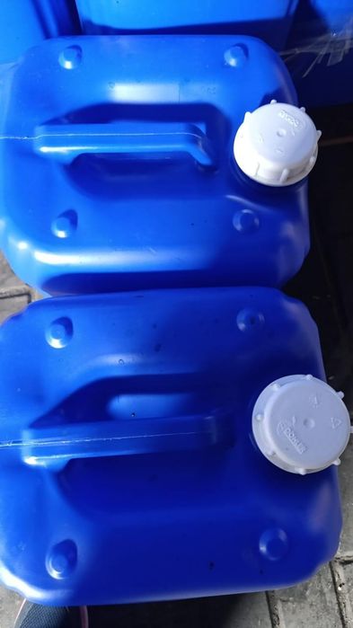 Продам канистры пищевые б/у