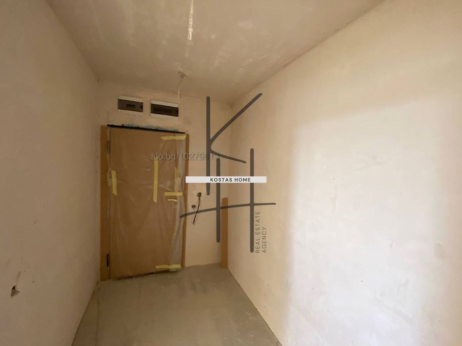 Продава се Едностаен апартамент в Варна, Изгрев - 37 кв.м за 1892 €/кв.м - Снимка #2