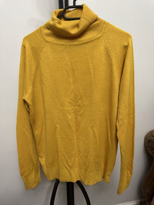 Водолазкий, кофты.