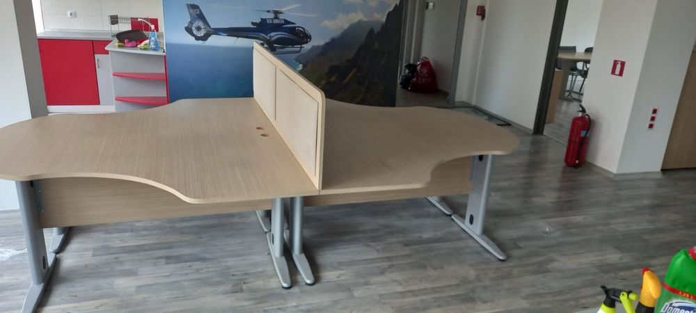 Работни Бюра 8 броя, цената е за един брой