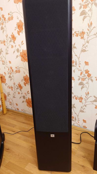 Продавам Тонколони JBL Studio