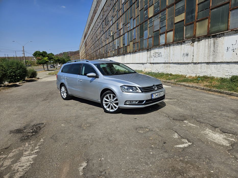 Volkswagen Passat B7  Highline 2012