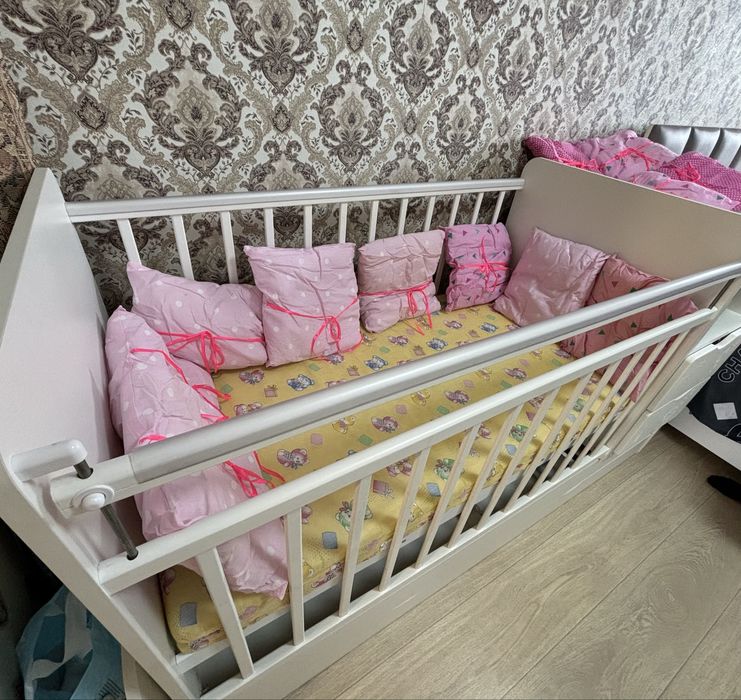 Продам детскую кроватку - трансформер