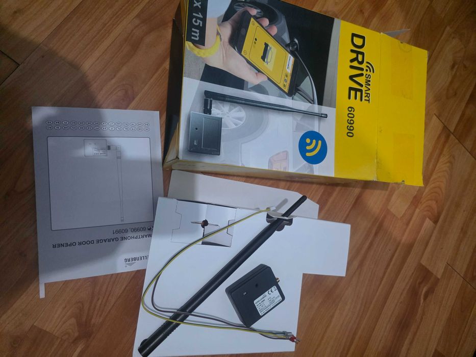 Telecomandă pentru ușă de garaj BC199 Schellenberg 60990