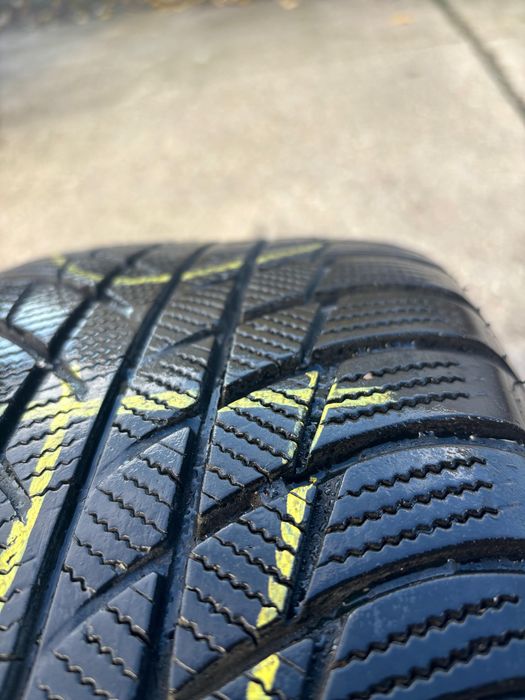 Jante BMW X1 R17 + anvelope iarnă (5x120)