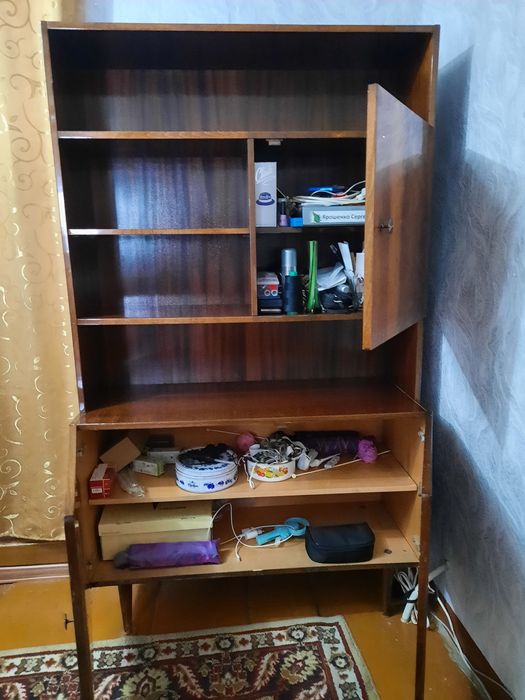 Срочно продам шкаф