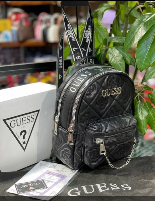 Раници дамски топ модели