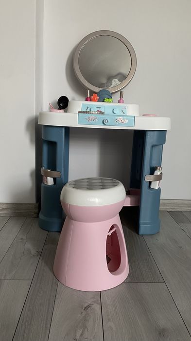 Детска гримьорна в оригинална кутия