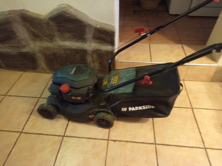 Бензинова косачка Parkside