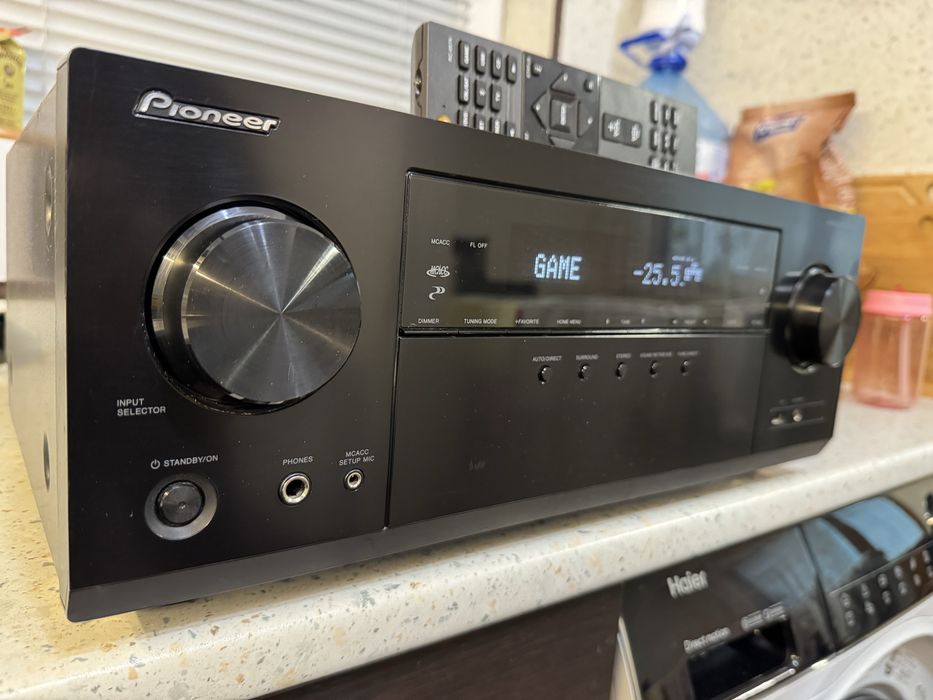 Pioneer VSX-832 Bluetooth Wi-Fi Dolby Atmos