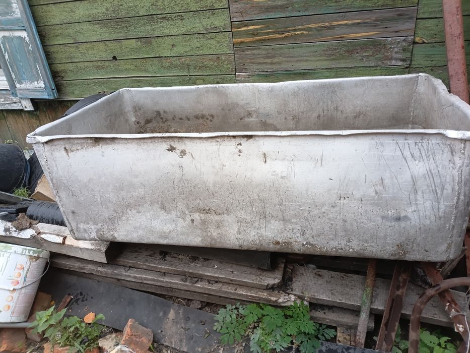 Продам ёмкость под воду