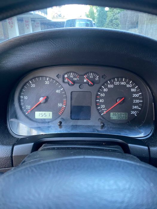 VW Golf 4 1.9 TDI 2001 AJM