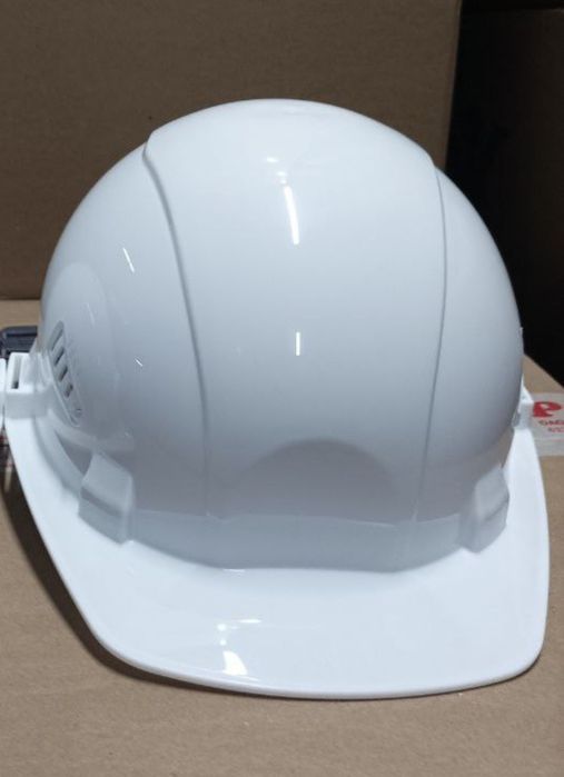 Каска защитная Favorit Track