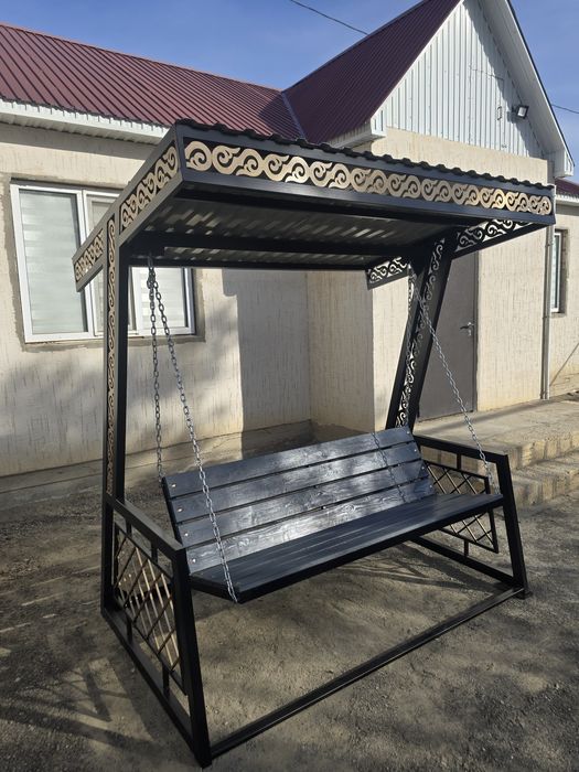 Качеля сатылады.