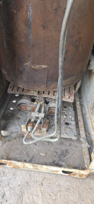 Продам газовый котел АГВ