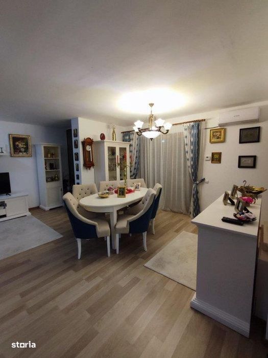 Penthouse cu priveliste, 4 camere 120 mp terasa 80 mp, ansamblu privat