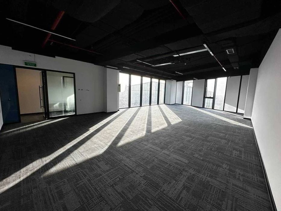 Аренда Офис БЦ Trilliant 213м²