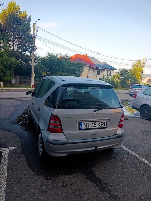 Vând Mercedes Benz clasa A,an 2002  ,1.4 benzină, ideală pt începători sau navetă