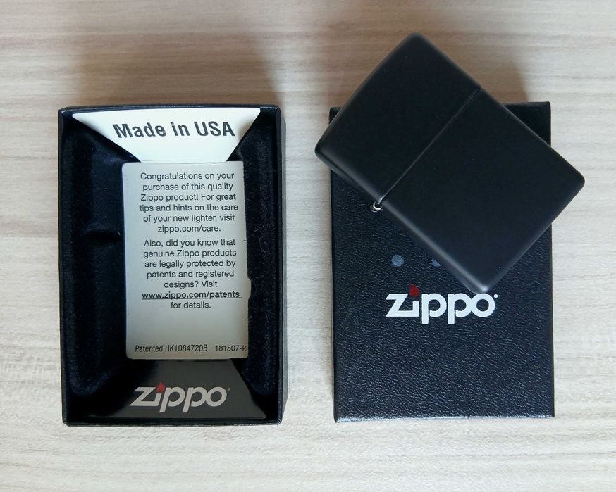 Нова Zippo запалка + подарък гориво