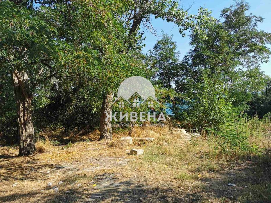 Продава се Парцел в Варна, м-т Прибой - 2001 кв.м за 80 €/кв.м - Снимка #4