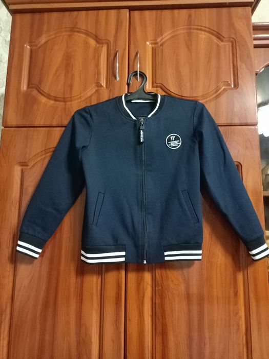 Продам Школьная   форма.