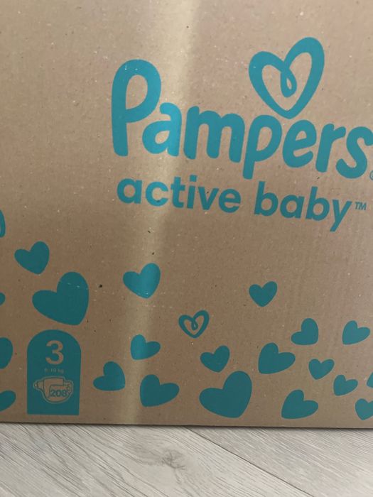 Vand Pampers nr 3 , bax nr 208 pampersi