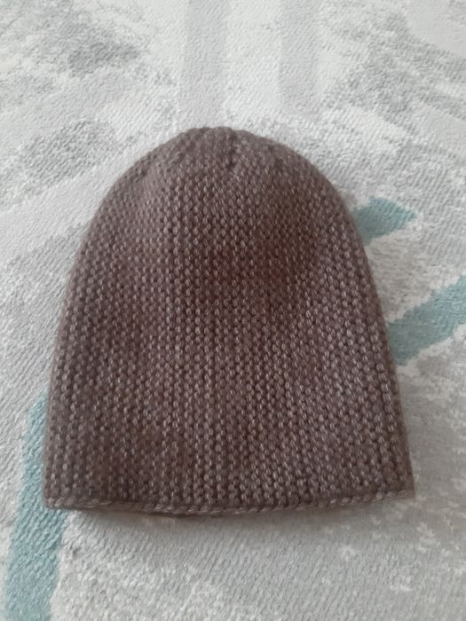 Срочно шапки новые!