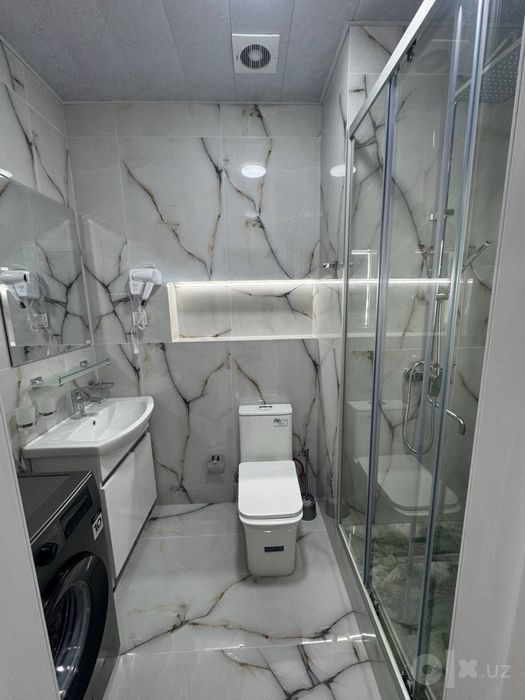 Сдается 1в2 ком Юнусабад 16. Xonsaroy. Бетонка