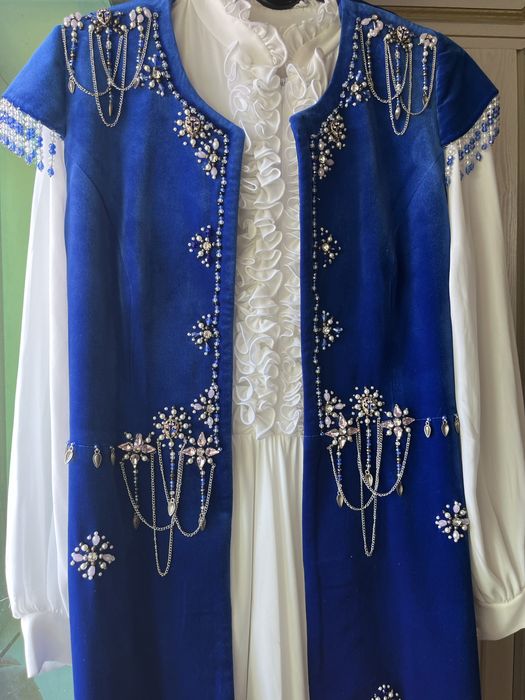 Бешпент Кәжекей көйлектер