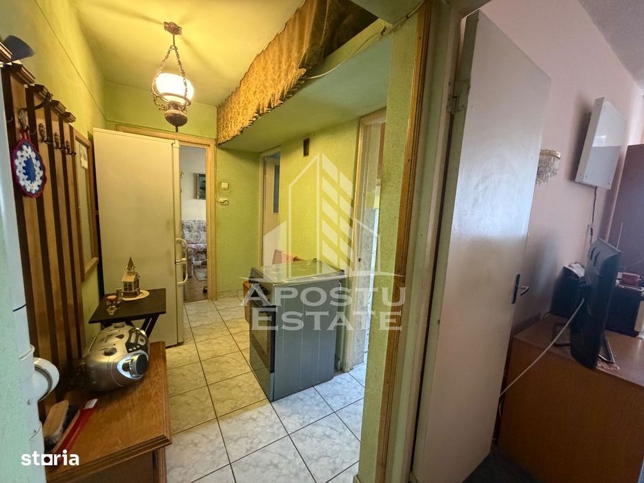 Apartament cu 3 camere de vânzare,etaj intermediar, Dacia,Timisoara
