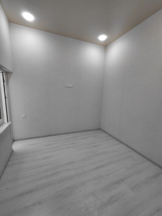 Продаётся дом 3 ком 80м2 Земля 1.5 сот янгихайот Ташкент махаля