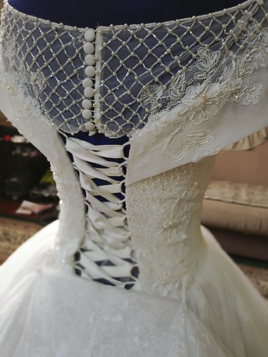 Продам свадебное платье