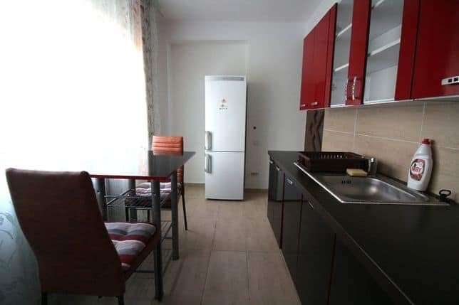 Apartament 2 camere decomandate zona Vivo