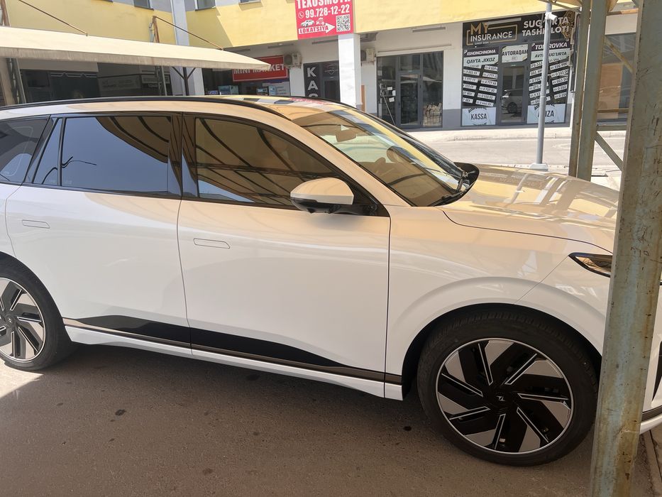 Dongfeng ep 008 . Ultra 2025 yil