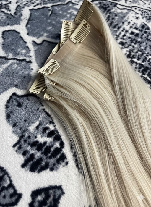 Нова 160 грама руска коса на клипси