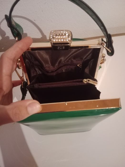Лакированная сумка