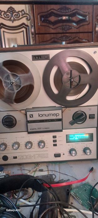 Magnitola yupetr yangi ishledi kolonkalari 35 talik narxi 3 mlyon