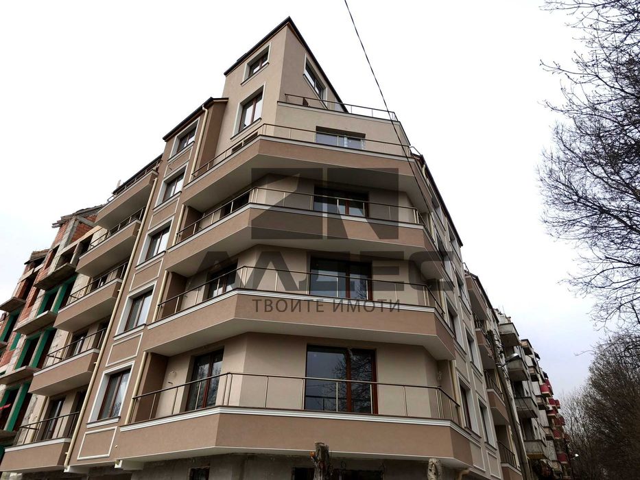 Нов, двустаен в Банишора!