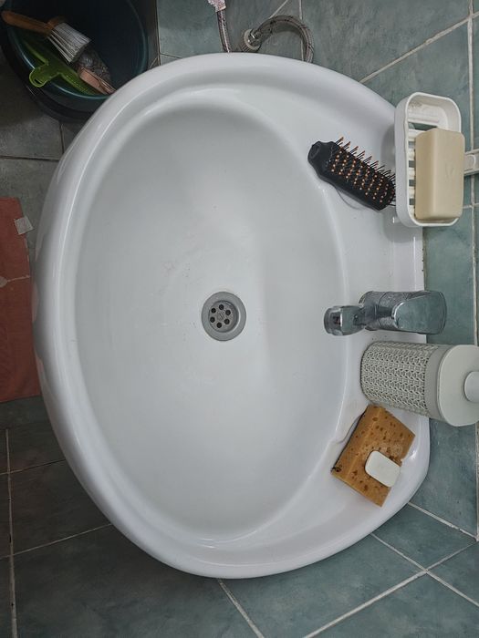 Продам раковину с педесталом