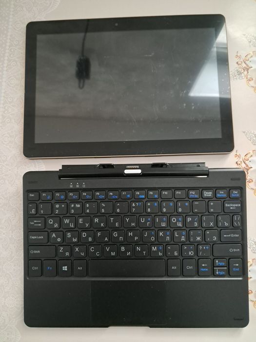 Планшет-трансформер, на Windows 10, продается !