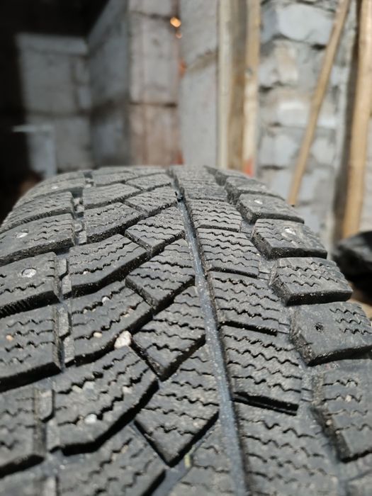 Резина зимняя б/у