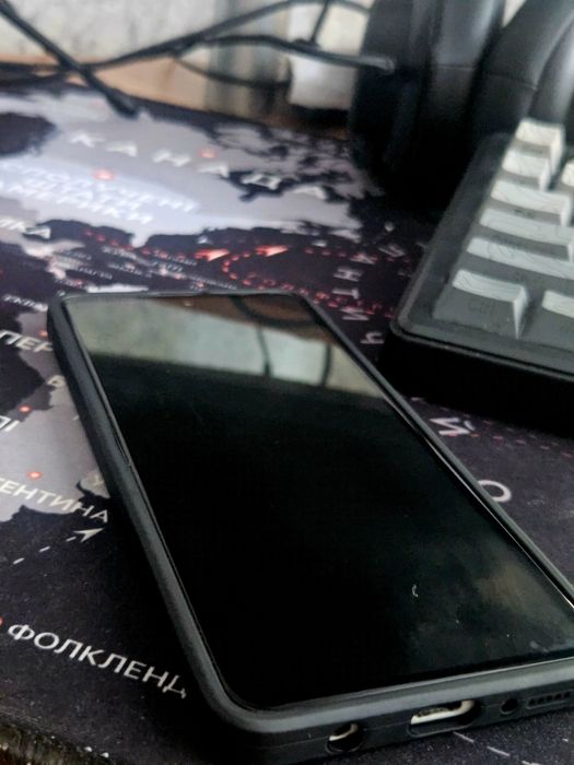 Продавам samsung a51 6/128
