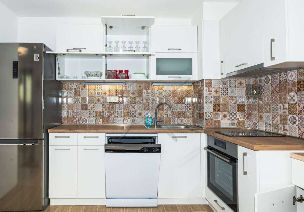 Тристаен апартамент в кв Мараша - 11846331