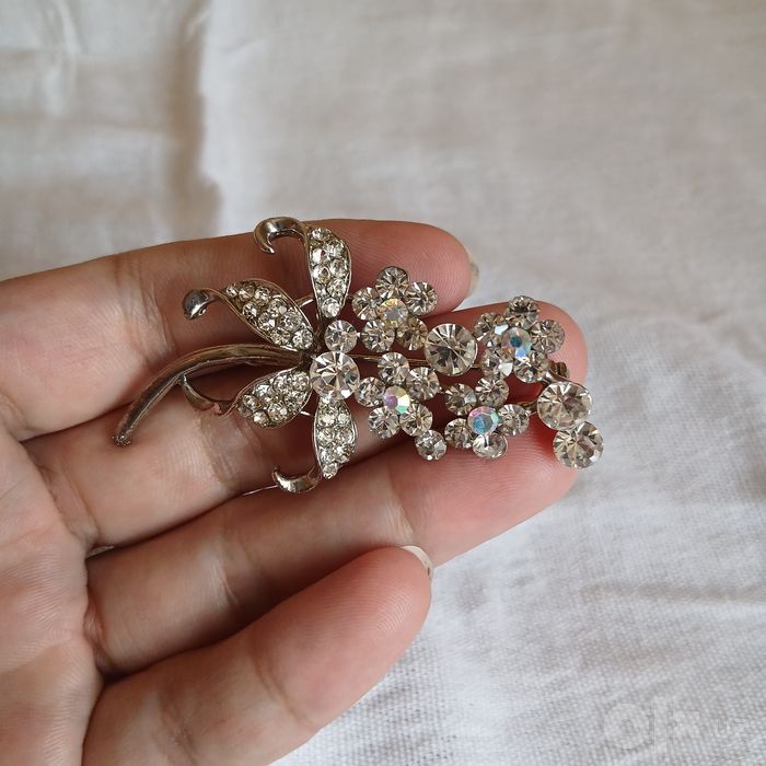 Серги, кольцо, брошка, цепочка